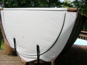 Softub Cover Lift Open  36138.1501548040.1280.1280